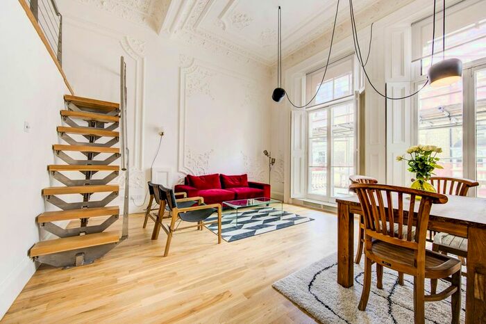 1 Bedroom Flat To Rent In Earls Court Square, Earls Court, London, SW5