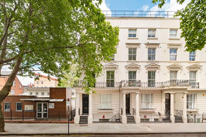 2 Bedroom Flat For Sale In Kilburn Park Road, Kilburn Park, NW6