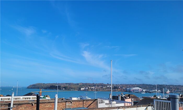 3 Bedroom Town House For Sale In Market Hill, Cowes, Isle Of Wight, PO31