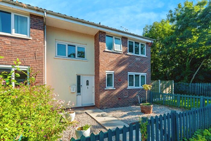 3 Bedroom End Of Terrace House For Sale In Wyndham Road, Blacon, Chester, CH1