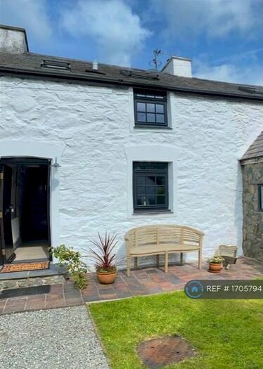 2 Bedroom Terraced House To Rent In Cae Mawr, Gaerwen, LL60