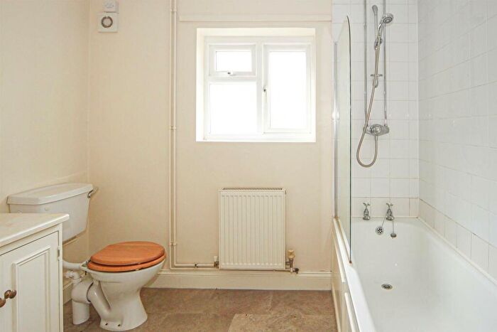 2 Bedroom Semi-Detached House For Sale In Dullingham Road, Newmarket, CB8