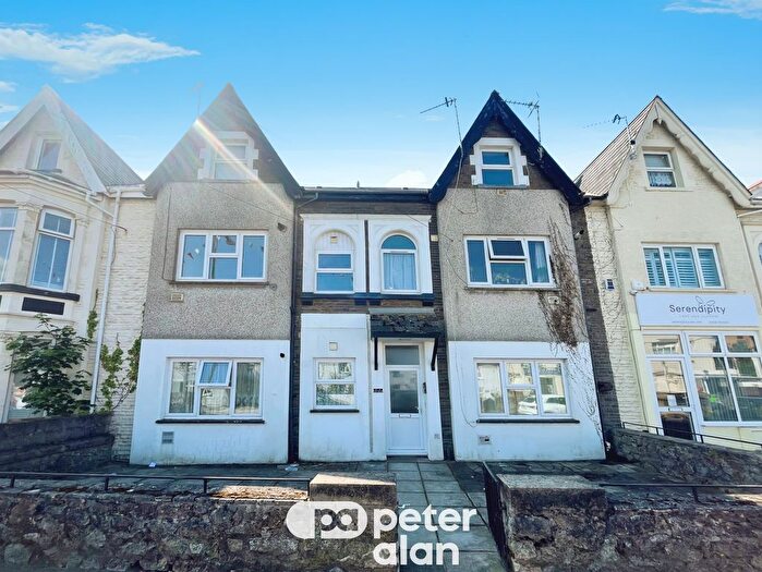 1 Bedroom Flat To Rent In New Road, Porthcawl, CF36
