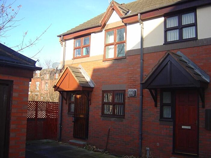 2 Bedroom Terraced House To Rent In The Maltings, Hyde Park, Leeds, LS6