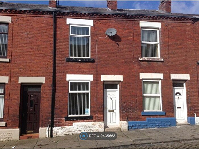 2 Bedroom Terraced House To Rent In St Pauls Street, Stalybridge, SK15