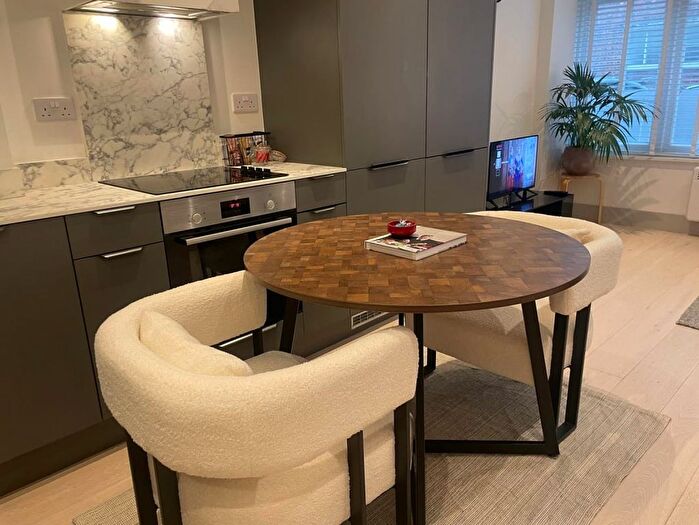 Studio To Rent In Allitsen Road, St Johns Wood, London, NW8