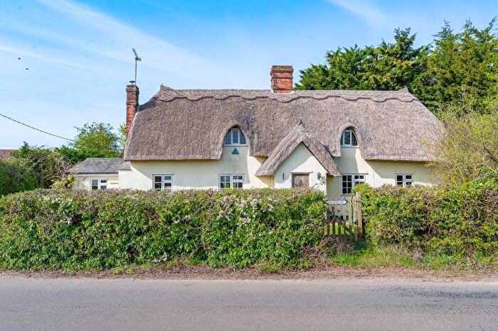 3 Bedroom Cottage For Sale In Browns End Road, Broxted, Dunmow, CM6