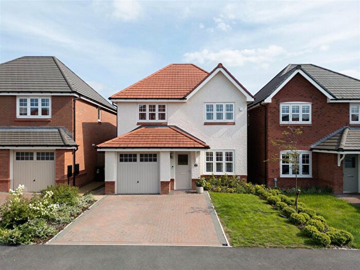 3 Bedroom Detached House For Sale In Ffordd Y Brwyner, Penyffordd, Chester, CH4