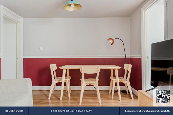 1 Bedroom Flat To Rent In Camden Town, London, NW1