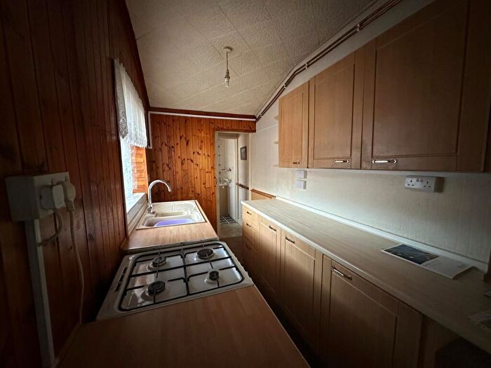 2 Bedroom Terraced House For Sale In Ashcroft Road, Gainsborough, Lincolnshire, DN21