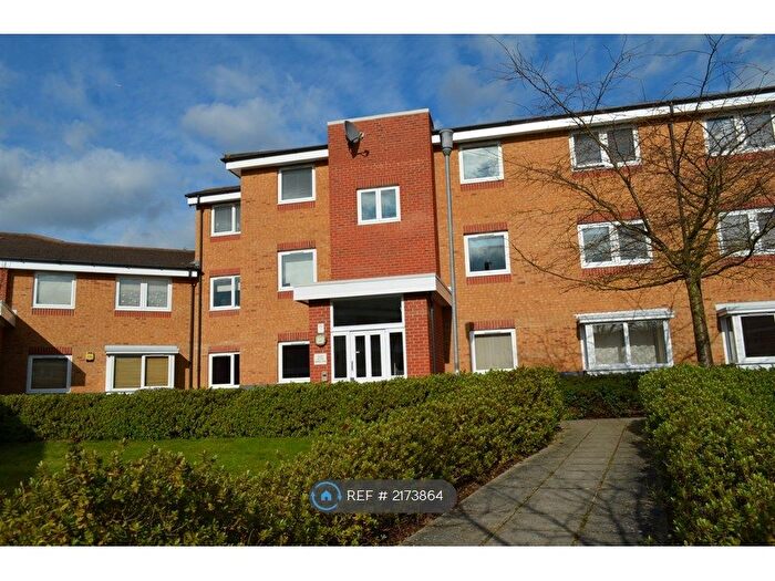 1 Bedroom Flat To Rent In Warwick Close, Hornchurch, RM11