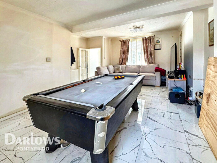 3 Bedroom Terraced House For Sale In Middle Street, Pontypridd, CF37