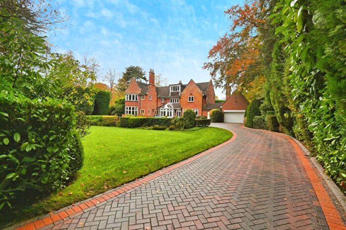 5 Bedroom Detached House For Sale In Luttrell Road, Sutton Coldfield, B74