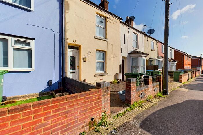 3 Bedroom Terraced House To Rent In Earls Road, Southampton, SO14