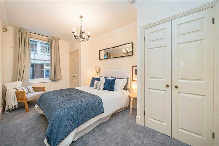2 Bedroom Flat For Sale In Folgate Street, Spitalfields, E1