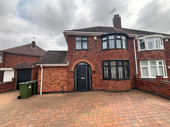 3 Bedroom Property To Rent In The Fairway, Leicester, LE8