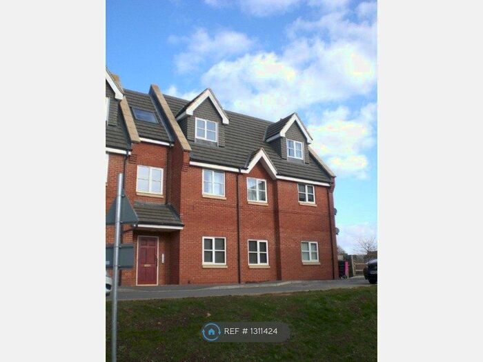 2 Bedroom Flat To Rent In Wooton Court, New Bradwell, Milton Keynes MK13