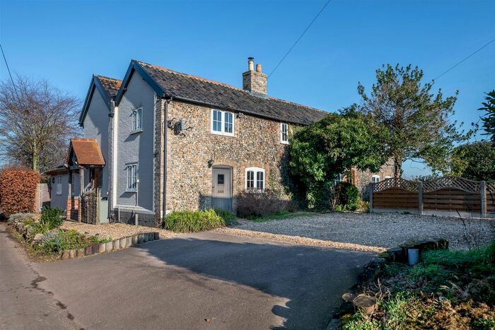 3 Bedroom Cottage For Sale In Flatts Lane, Tostock, Bury St. Edmunds, IP30