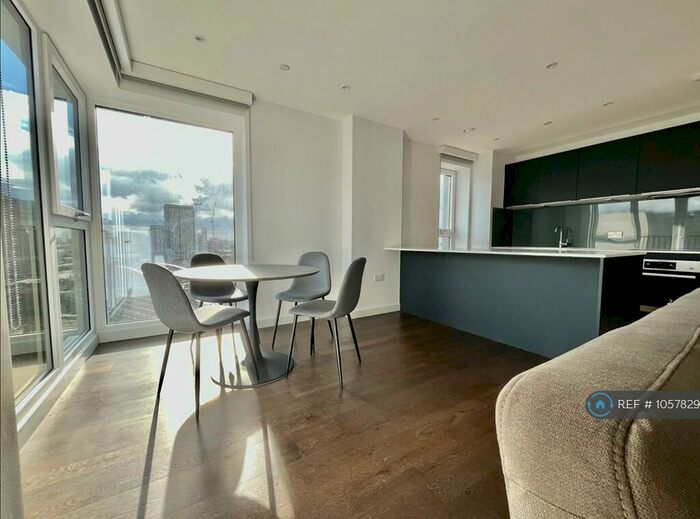 2 Bedroom Flat To Rent In Novella Apartments, Salford, M3