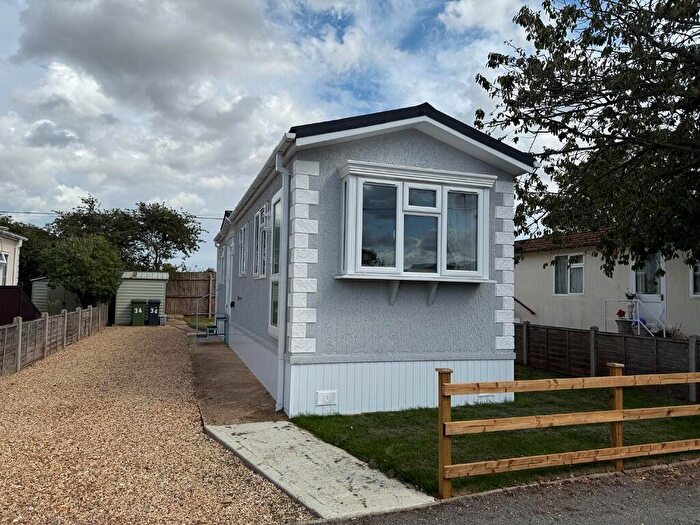 1 Bedroom Park Home For Sale In Sheepbridge Caravan Park, Station Road Snettisham, PE31