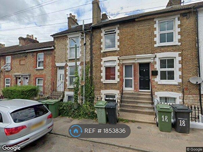 3 Bedroom Terraced House To Rent In Chillington Street, Maidstone, ME14