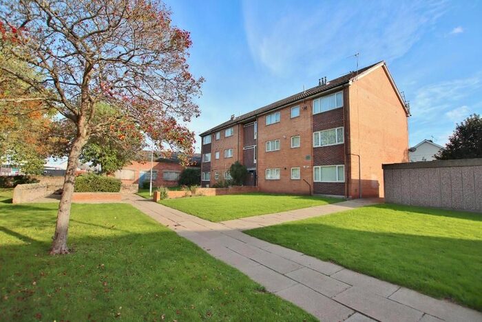 1 Bedroom Flat To Rent In Sandbrook Court, Moreton, Wirral, Merseyside, CH46