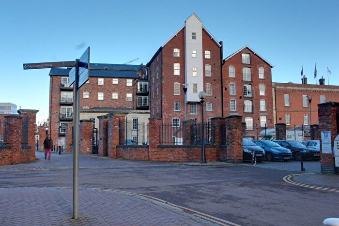 1 Bedroom Flat To Rent In The Docks, Gloucester, GL1