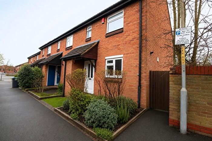 3 Bedroom End Of Terrace House To Rent In Craddock Road, Canterbury, Kent, CT1