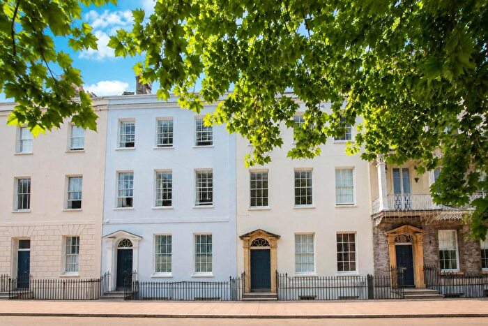 2 Bedroom Apartment For Sale In York Place, Clifton, Bristol, Somerset, BS8