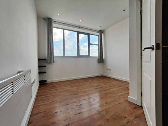 1 Bedroom Apartment To Rent In Powell Street, Birmingham, B1