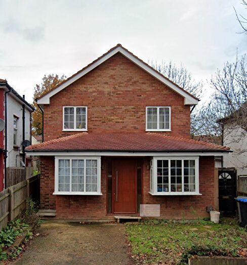4 Bedroom Detached House For Sale In Beechcroft Gardens, Wembley, HA9