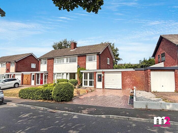 3 Bedroom Semi-Detached House For Sale In St Francis Close, Abergavenny, NP7