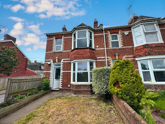 3 Bedroom End Of Terrace House To Rent In Exwick Road, Exeter, EX4