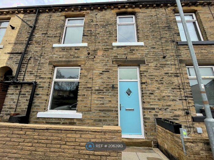 2 Bedroom Terraced House To Rent In Cooperative Buildings, Bailiff Bridge, Brighouse, HD6