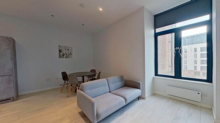 2 Bedroom Flat To Rent In Goodman Street, Leeds, LS10