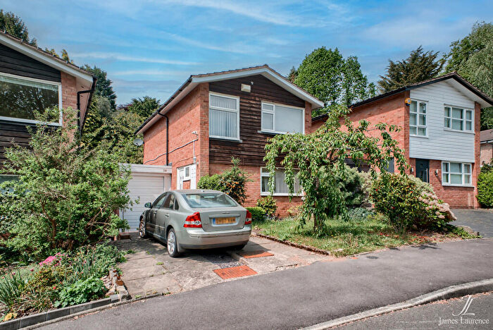 3 Bedroom Detached House For Sale In Balcaskie Close, Edgbaston, Birmingham, B15