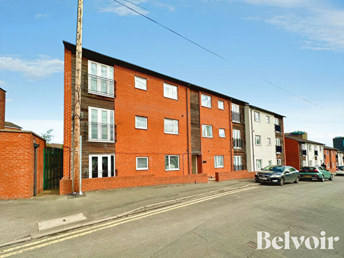 1 Bedroom Apartment For Sale In Jefferson Place, West Bromwich, B71