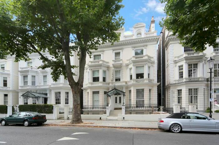 1 Bedroom Flat To Rent In Holland Park, London, W11