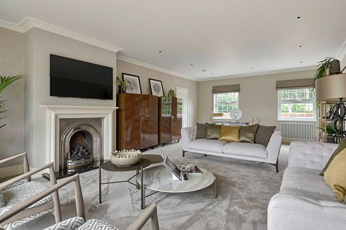 4 Bedroom Detached House For Sale In Rowlands Castle, Hampshire, PO9