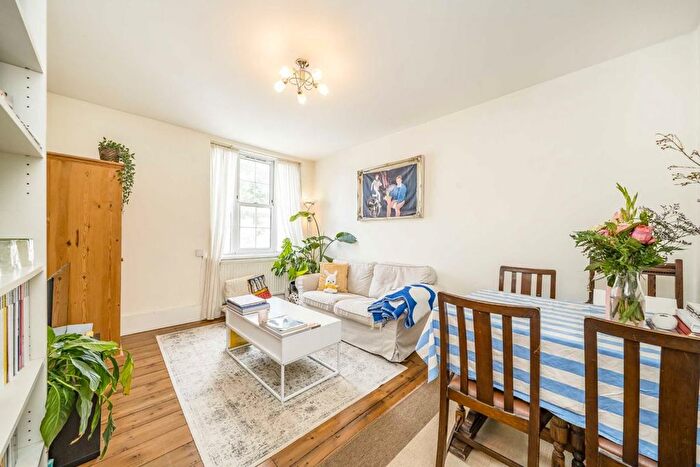2 Bedroom Flat To Rent In Regency Street, Westminster, SW1P