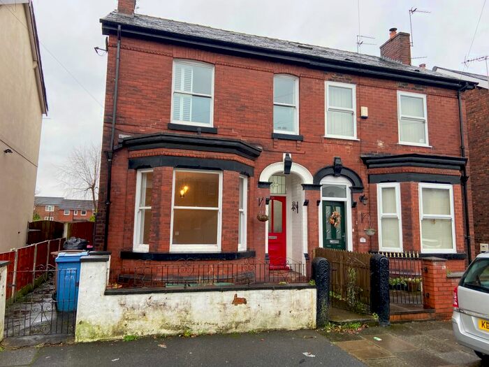 3 Bedroom Semi-Detached House To Rent In Algernon Street, Manchester, M30