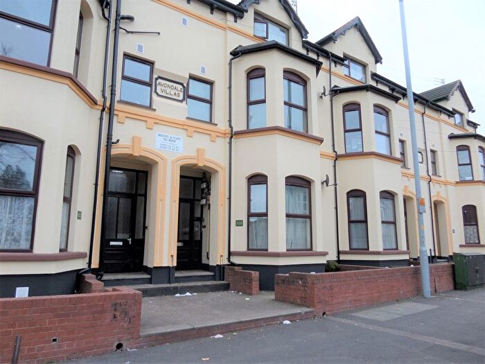2 Bedroom Flat To Rent In Compton Road, Wolverhampton, WV3
