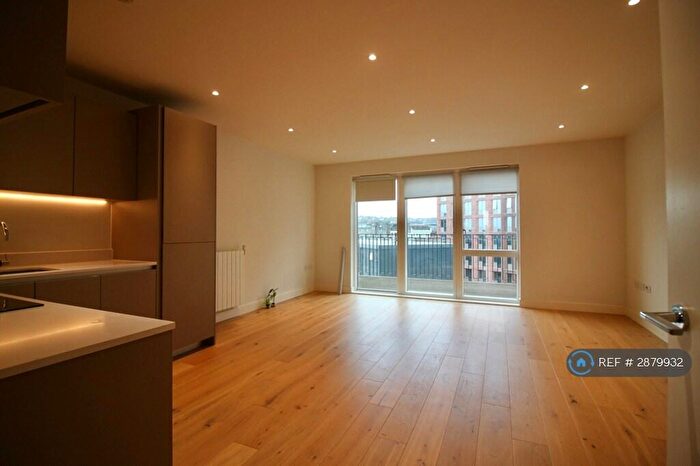 1 Bedroom Flat To Rent In Minotaur House, London, SE18