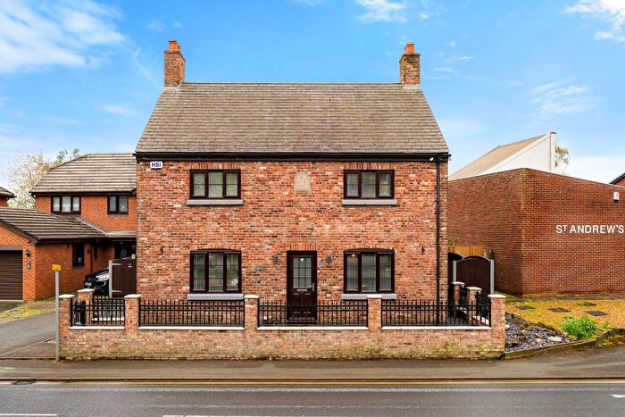 4 Bedroom Detached House For Sale In Salford Road, Bolton, Lancashire, BL5