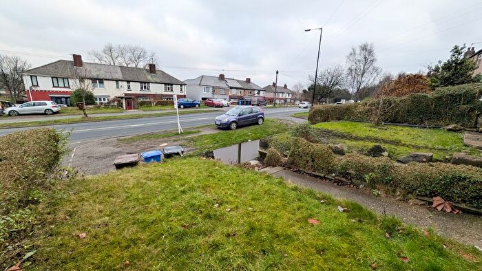 2 Bedroom Terraced House For Sale In Bawtry Road, Sheffield, S9