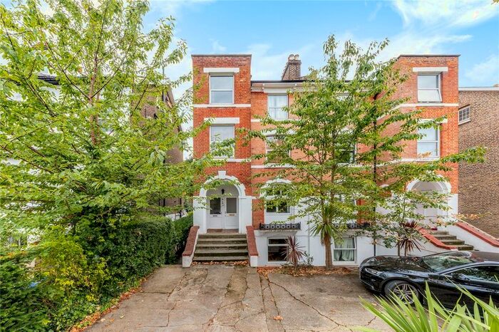 2 Bedroom Flat To Rent In St. German's Road, London, SE23
