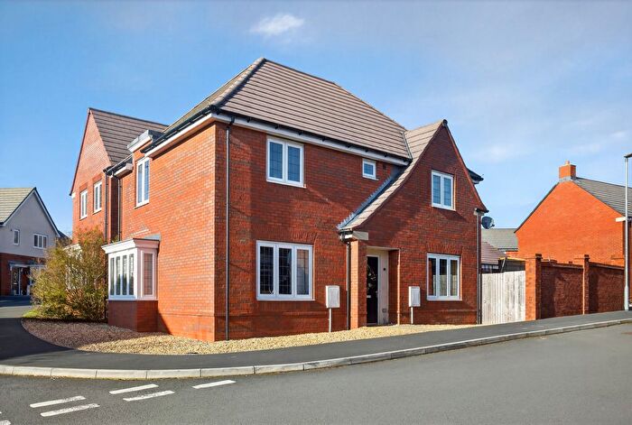 4 Bedroom Detached House For Sale In Blackcap Drive, Holmer, Hereford, HR4
