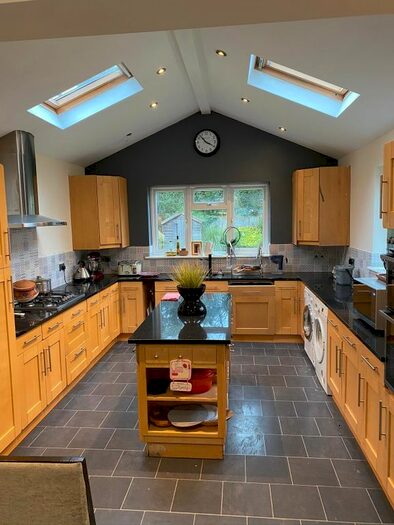 4 Bedroom Property To Rent In Rickmansworth Road, Watford, WD18