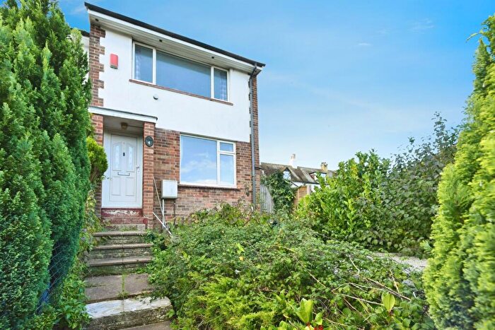 3 Bedroom End Of Terrace House For Sale In Dean Close, Portslade, Brighton, BN41