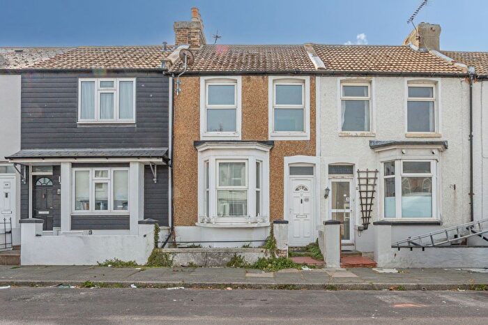 2 Bedroom Terraced House For Sale In Byron Avenue, Margate, CT9